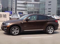 美規(guī)版寶馬X6 保稅區(qū)現(xiàn)車77萬起可分期購車