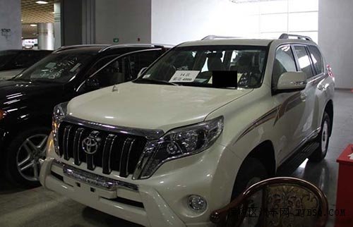 新款豐田霸道4000現(xiàn)車 擊穿底價(jià)傾情獻(xiàn)