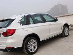 寶馬X5現(xiàn)車給力秒殺價 天津五月瘋搶中
