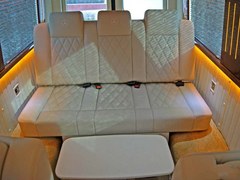 新款奔馳斯賓特房車 天津現(xiàn)車價格168萬