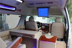 2014款豐田海獅商務(wù)車 上白下金優(yōu)惠促銷