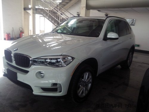 進(jìn)口寶馬X5現(xiàn)車特價(jià) 全國分期0首付待購