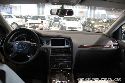 奧迪Q7美規(guī)熱賣風暴 六月特價折扣優(yōu)惠