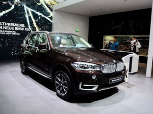 2014款寶馬X5美規(guī)現(xiàn)車 六月優(yōu)惠可分期