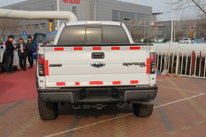2014款福特猛禽F150 高低配現(xiàn)車56萬起售