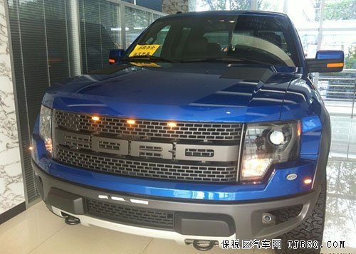 2014款福特猛禽F150 天津港口現(xiàn)車特惠57.3萬(wàn)起
