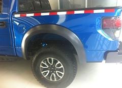 2014款福特猛禽F150 天津港口現(xiàn)車特惠57.3萬(wàn)起