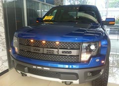 2014款福特猛禽F150 天津港口現(xiàn)車特惠57.3萬(wàn)起