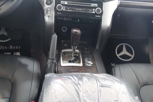2014款豐田蘭德酷路澤4600/5700 現(xiàn)車秒殺