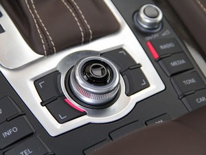 美規(guī)版奧迪Q7 夏季清涼促銷優(yōu)惠再升級