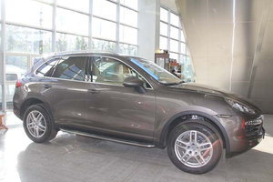 保時(shí)捷卡宴現(xiàn)車價(jià)格 新款來(lái)襲優(yōu)惠狂賣