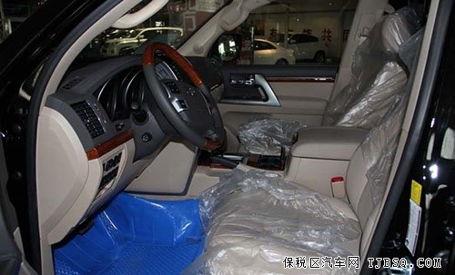 豐田蘭德酷路澤5700中東版 現(xiàn)車優(yōu)惠可提走