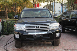 豐田蘭德酷路澤5700中東版 現(xiàn)車優(yōu)惠可提走