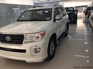豐田蘭德酷路澤4000現(xiàn)車抵港 進(jìn)店購車優(yōu)惠