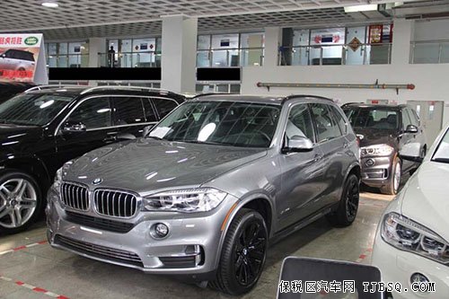 2014款寶馬X5 現(xiàn)車震撼到店巔峰讓利售