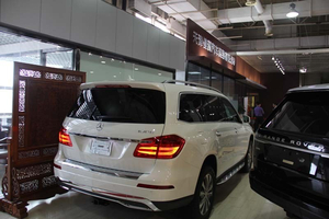 奔馳GL550現(xiàn)車優(yōu)惠中 限時(shí)搶購模式開啟