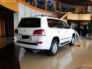 2014款雷克薩斯LX570 超越期待的經(jīng)典車(chē)