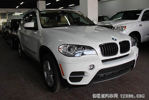 2013款寶馬X5美規(guī)版 現(xiàn)車極少大大前雙電70萬