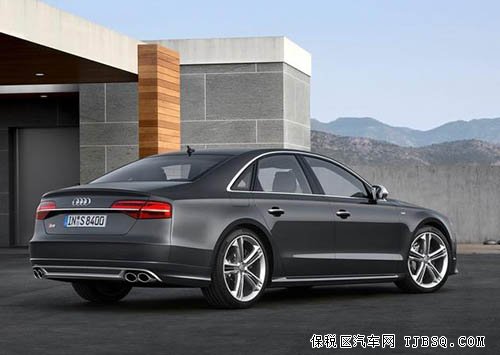 奧迪S8空前降價 現(xiàn)車揭底大賣極致暢銷
