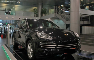 保時(shí)捷卡宴鉑金版現(xiàn)車 酬賓價(jià)格大跳水