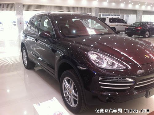 保時(shí)捷鉑金版卡宴優(yōu)惠 天津最低價(jià)曝光