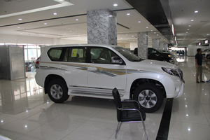 豐田普拉多2700價(jià)格 新款現(xiàn)車(chē)強(qiáng)勢(shì)特促