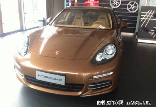 保時(shí)捷Panamera現(xiàn)車到店 月初優(yōu)惠大促