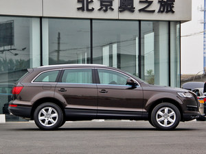 奧迪Q7汽油版報價最優(yōu) 天津港現(xiàn)車72萬