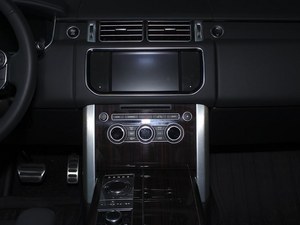 2014款路虎攬勝行政版 3.0T機(jī)械增壓版