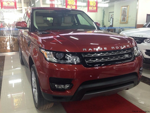 路虎攬勝運(yùn)動(dòng)3.0現(xiàn)車 極致動(dòng)力經(jīng)典奢華