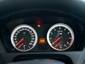 寶馬X5M新車(chē)到店享折扣 現(xiàn)車(chē)優(yōu)惠報(bào)價(jià)