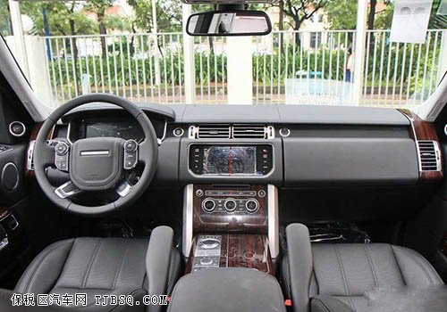 路虎攬勝行政現(xiàn)車到店 年中傾情大放送