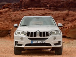 寶馬X5現(xiàn)車實(shí)力劇降 震撼飚底空前秒殺