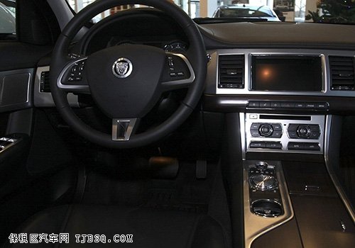 捷豹XF2.0現(xiàn)車優(yōu)惠來襲 新款特賣給力售