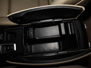 寶馬X5/X6天津現(xiàn)車雙雙抵港 進店購車價更低