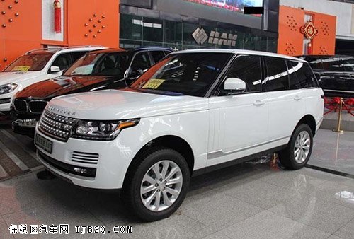 路虎攬勝行政版3.0現(xiàn)車抵港 價(jià)格超優(yōu)惠