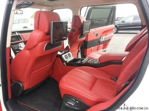2014款路虎創(chuàng)世尊崇加長 現(xiàn)車白色干椒紅內(nèi)飾