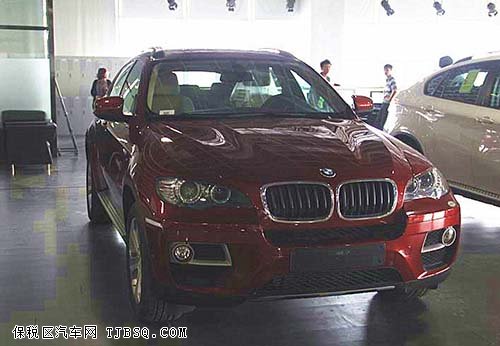 寶馬X6現(xiàn)車大力優(yōu)惠 寶馬X6創(chuàng)造超低價(jià)