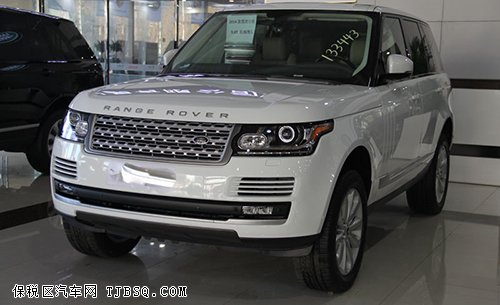路虎攬勝行政港口現(xiàn)車 敏捷性和永恒的優(yōu)雅