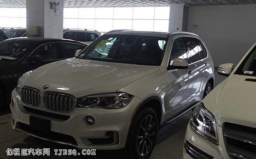 進(jìn)口寶馬X5現(xiàn)車優(yōu)惠多 現(xiàn)購(gòu)車尊享巨額禮包