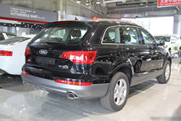 2014款奧迪Q7美規(guī)版 港口現(xiàn)車報價67萬熱賣