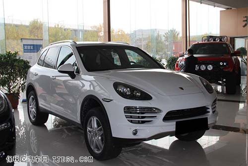 保時捷卡宴港口現(xiàn)車熱銷 瘋狂降價享受好禮