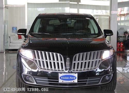2014款林肯MKT黑/棕 頂配熱賣(mài)僅77.5萬(wàn)