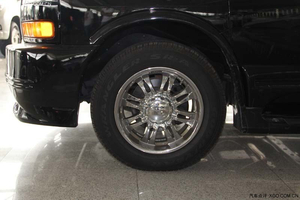 GMC房車優(yōu)惠天津港現(xiàn)車 可上藍牌僅售108萬