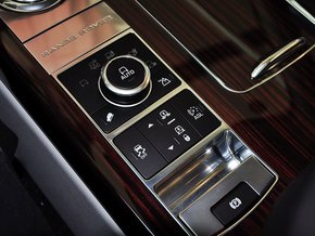 路虎攬勝創(chuàng)世加長(zhǎng)版 現(xiàn)車特級(jí)限量版美輪美奐
