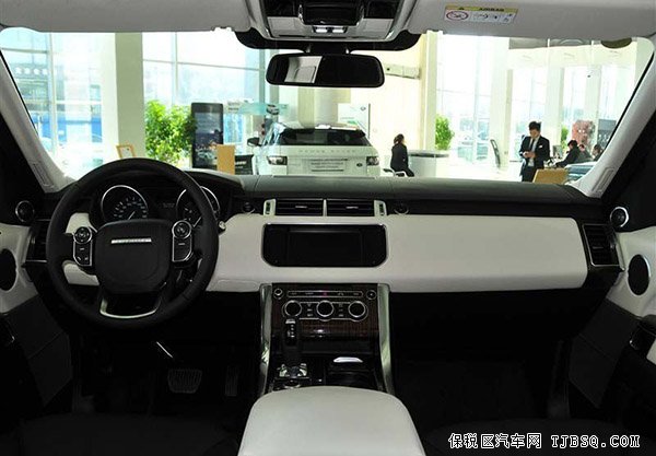 路虎攬勝運動版已到店 天津現(xiàn)車充足低折扣