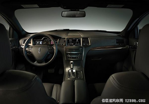林肯MKS加長版到店 天津現(xiàn)車國慶節(jié)期購車送全險