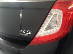 林肯MKS加長版到店 天津現(xiàn)車國慶節(jié)期購車送全險