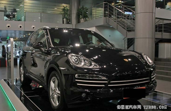 保時捷卡宴鉑金版現(xiàn)車到店 港口火爆銷售中