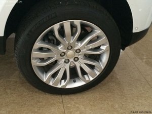 2014款路虎攬勝運(yùn)動版現(xiàn)車 讓利銷售火爆降價
